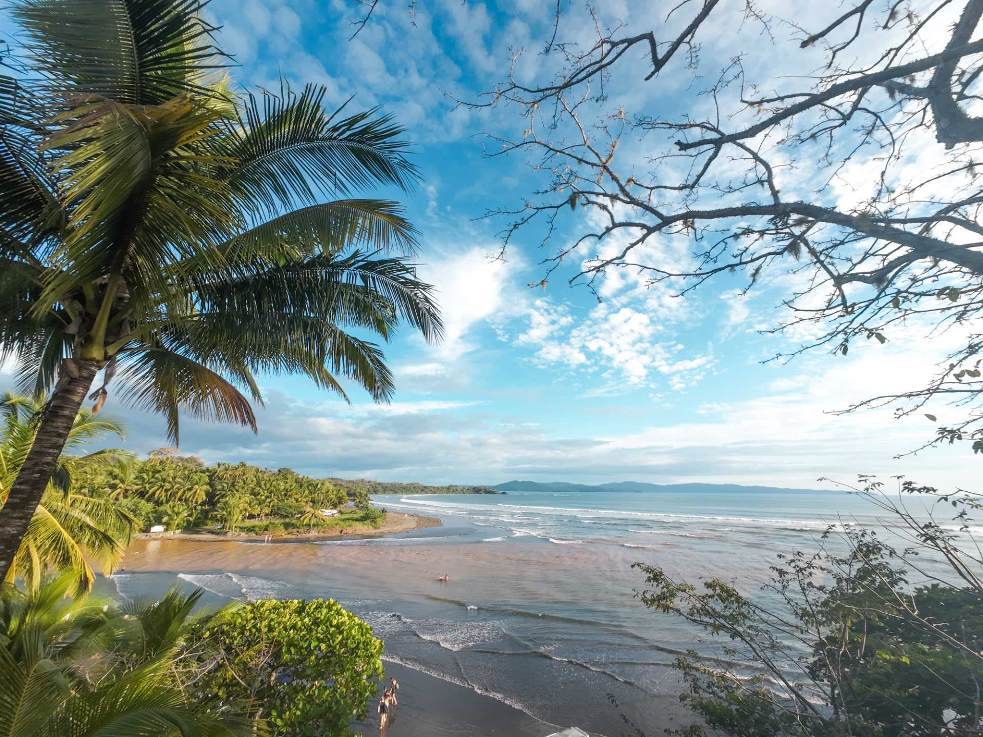 Yoga Retreats in Santa Catalina, Panama: The Complete Guide